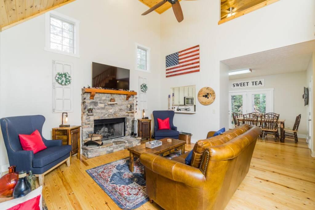 Deerfield Cabin Villa Dahlonega Ngoại thất bức ảnh
